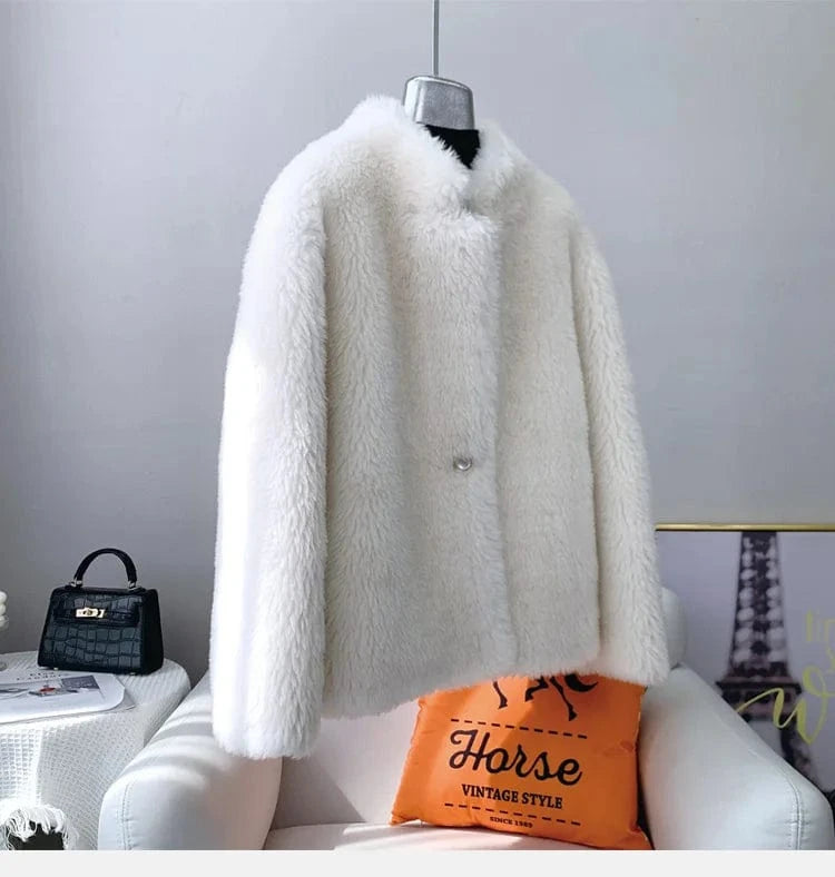Women Girl Warm Sheep Shearling Coat Female Lamb Wool Fur Winter Parka Fashion Jacket Overcoat JT3199