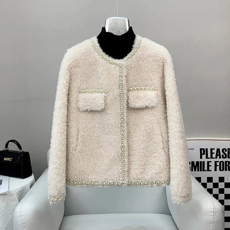 Women Lamb Wool Fur Short Coat Female Winter Warm Sheep Shearling Jacket Parka Overcoat JT3266