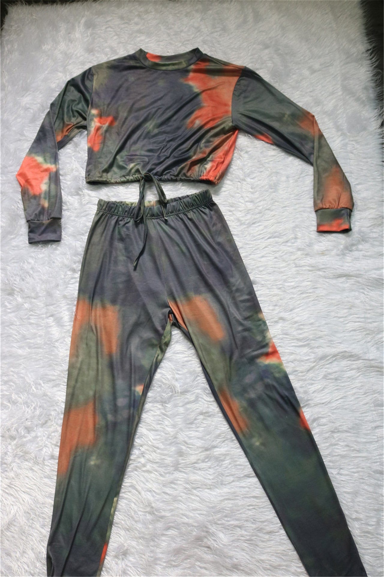 Women's 2 Piece Outfits Long Sleeve Crop Top Pullover Sweatshirt Jogger Pants Sweatsuit