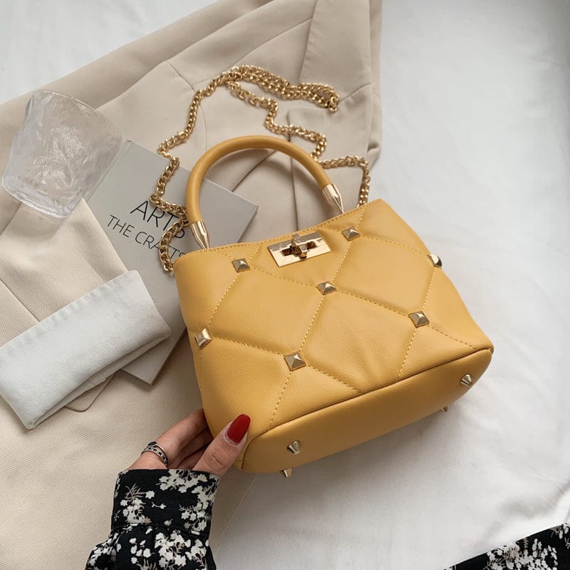 Yellow Elegance Chain Strap Shoulder Bags Stud Rivet Luxury Crossbody Purses for Women 2022 Handbag Trends