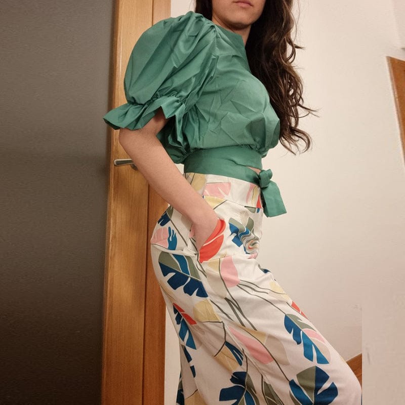 YS Women's new temperament V-neck hollow-out jacket printed wide-leg trousers two women clothing sets