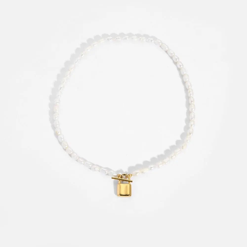 YXN102 Fashion Freshwater Pearl Short Vintage Necklace 18k Gold Plated Stainless Steel Ball/Lock Pendant/Fine Chain Double Jewelry 2023