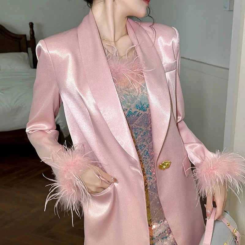 ZYHT 20932 Chic Design Pink Feather Decorative Long Sleeves Blazer One Button Pocket Long Satin Outerwear Coat