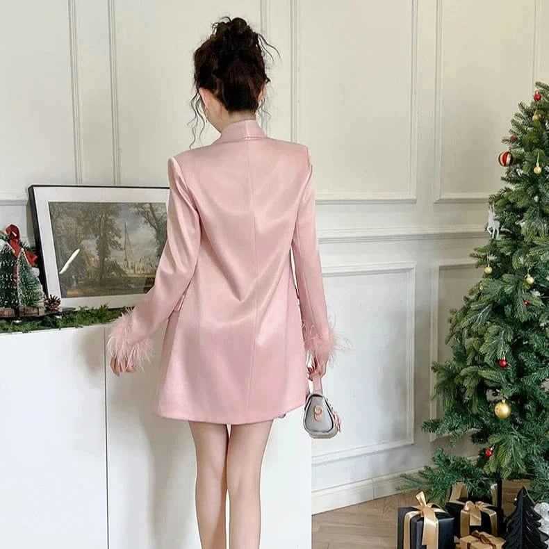 ZYHT 20932 Chic Design Pink Feather Decorative Long Sleeves Blazer One Button Pocket Long Satin Outerwear Coat