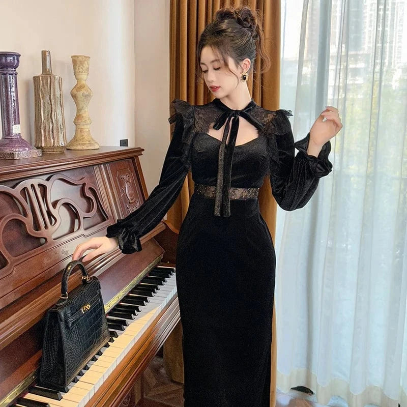 ZYHT 30694 Black Lace Up Bow Neck Ruffle Sheath Dress Hollow Out Velvet Patchwork Empire Waist Retro Dresses