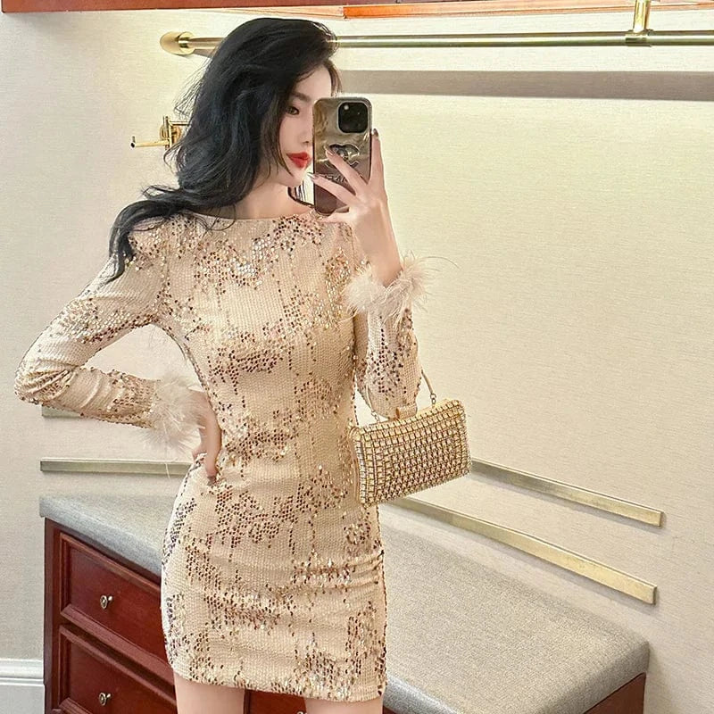 ZYHT 40163 Party Wear Shiny Sequins Decor Short Velvet Dress Feather Edge Full Sleeve Night Club Dress Women